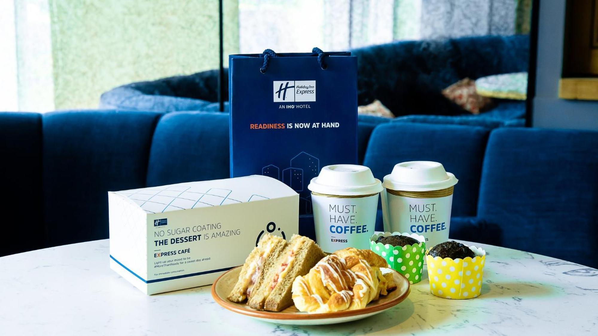 Holiday Inn Express Greater Noida Knowledge Park By Ihg Exteriör bild