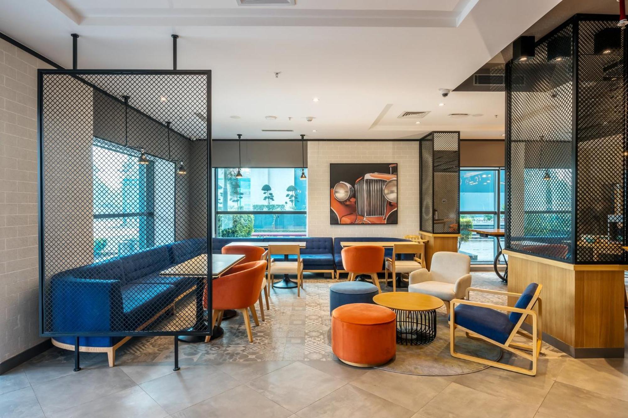 Holiday Inn Express Greater Noida Knowledge Park By Ihg Exteriör bild