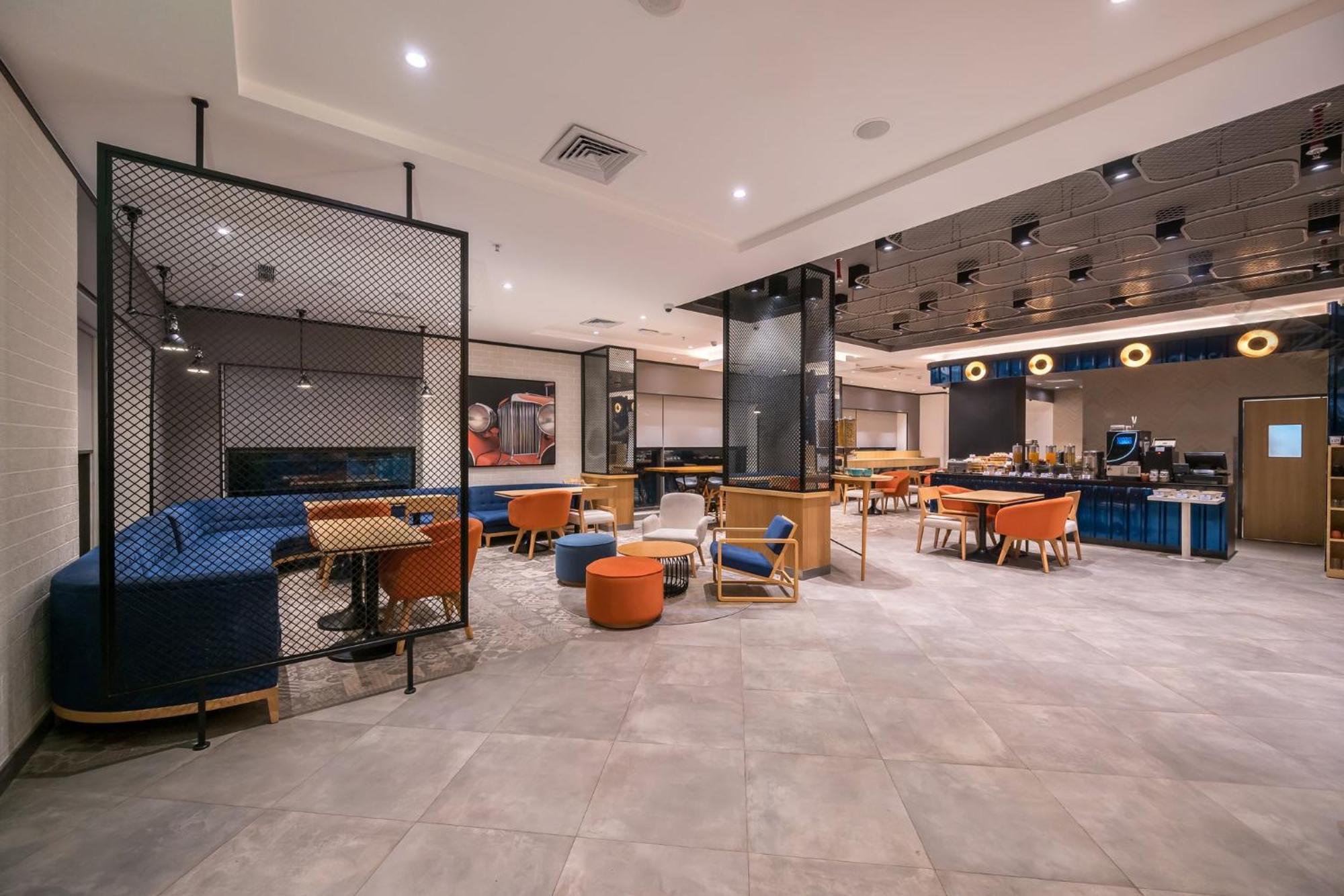 Holiday Inn Express Greater Noida Knowledge Park By Ihg Exteriör bild